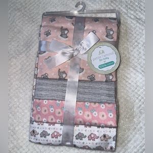 Petite l’amour baby girl receiving blankets